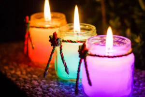 Renk Değiştiren Mumlarla Büyülü Anlar Yarat 3 yaninca renk degistiren mum Renk Değiştiren Mumlarla Büyülü Anlar Yarat