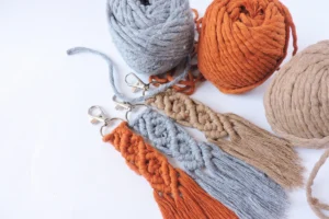 makrome anahtarlik Adım Adım Makrome Anahtarlık Yapımı